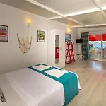 Derin Mavi Butik