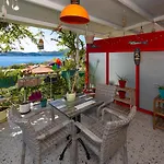 Derin Mavi Butik Sogut (Aegean)