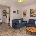 Derin Mavi Butik * Sogut (Aegean)