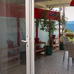 Derin Mavi Butik Accommodatie bij particulieren