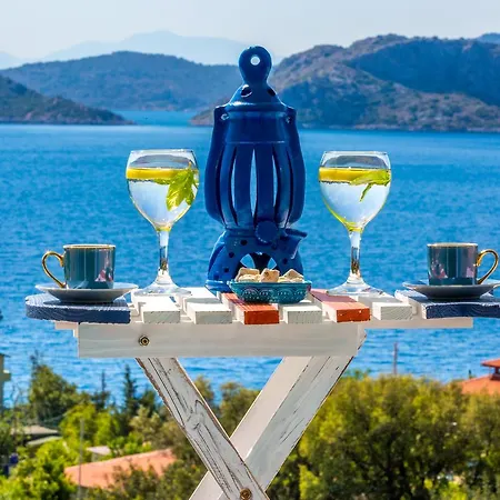 Derin Mavi Butik Homestay Sogut (Aegean)