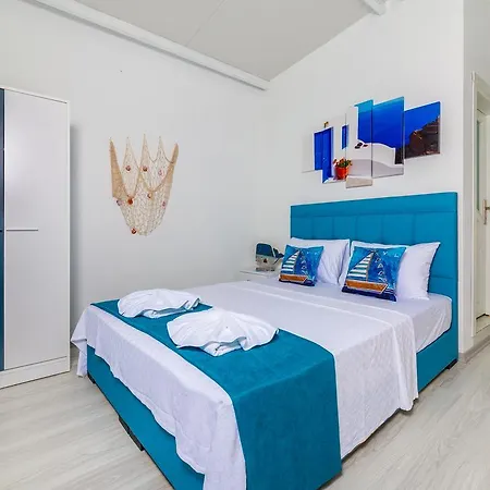 Derin Mavi Butik Homestay Sogut (Aegean)