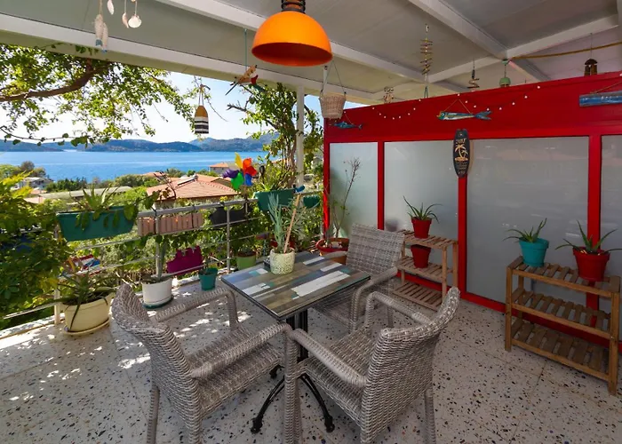 Derin Mavi Butik Sogut (Aegean)