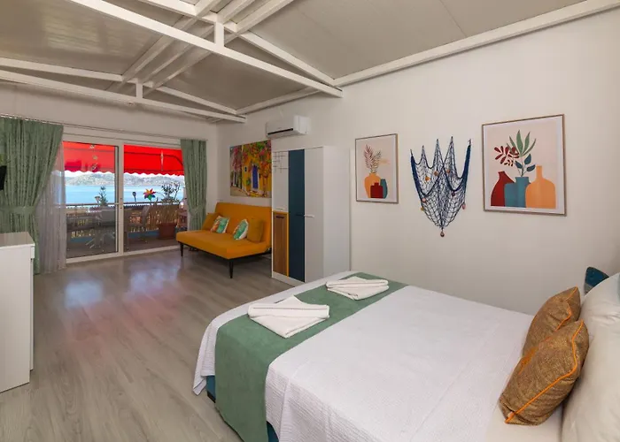 Derin Mavi Butik Séjour chez l'habitant