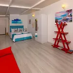 Derin Mavi Butik * Sogut (Aegean)