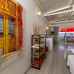 Derin Mavi Butik Homestay *