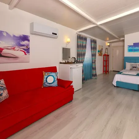 Derin Mavi Butik Söğüt