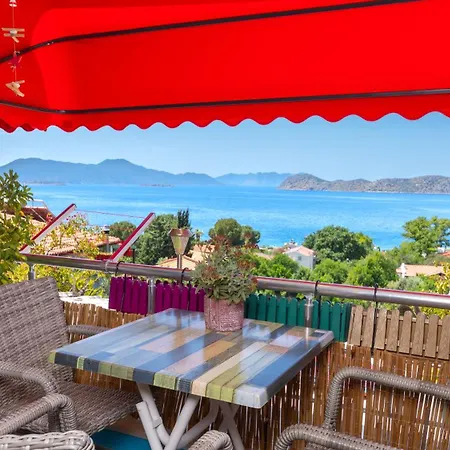 Derin Mavi Butik Pansiyon Söğüt